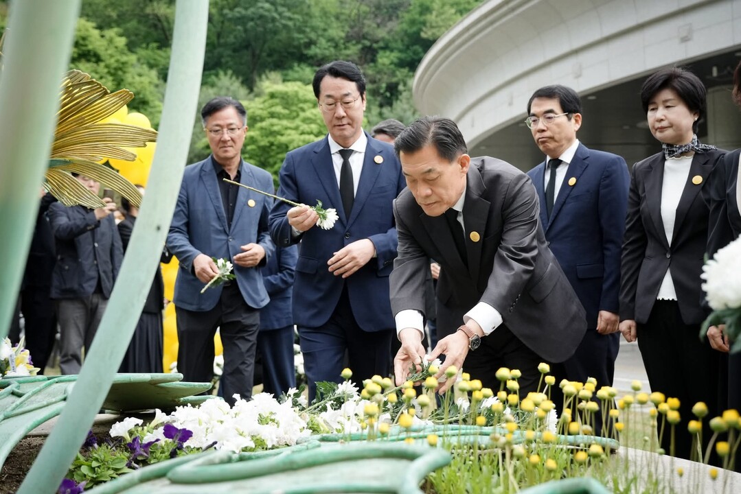 이재준, 노무현 서거 17주기에 &q...