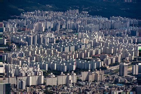 싸늘해진 강남, 뜨거워진 강북...분위기 바뀐 서울 아파트 시장
