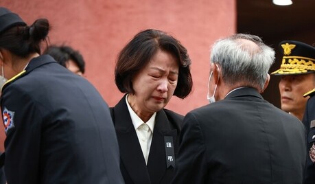 추미애 또 사과…秋 감싼 부승찬엔 與 경고